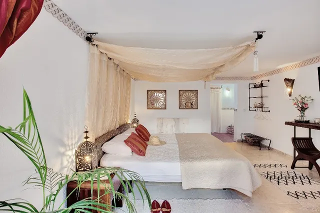 Chalet 6 habitaciones 485m² en venta - Marbella — 12
