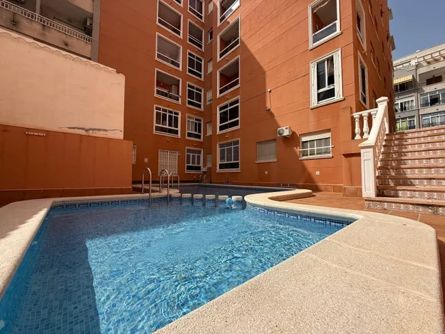 Apartamento de 2 dormitorios a 450 metros de Playa del Cura — 8