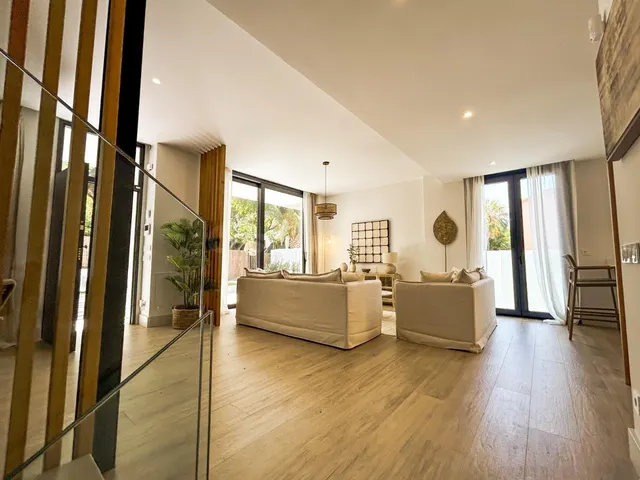 Chalet 3 habitaciones 253m² en venta - Malagueta - Monte Sancha — 2