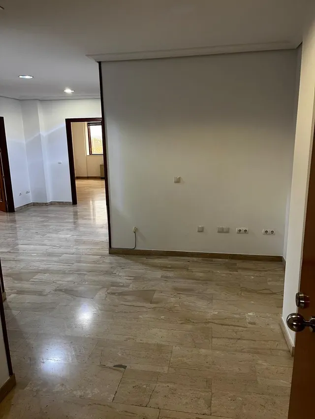 Oficina con 4 despachos en gran capitan, cordoba — 6