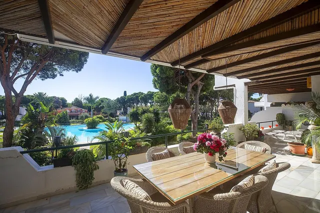 Apartamento 3 habitaciones 235m² en venta - Costa Del Sol - foto 2