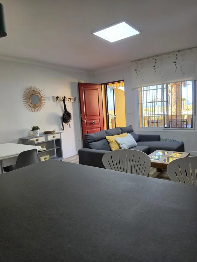 Apartamento reformado en primera línea de playa con piscina en Los Lances, Tarifa — 14