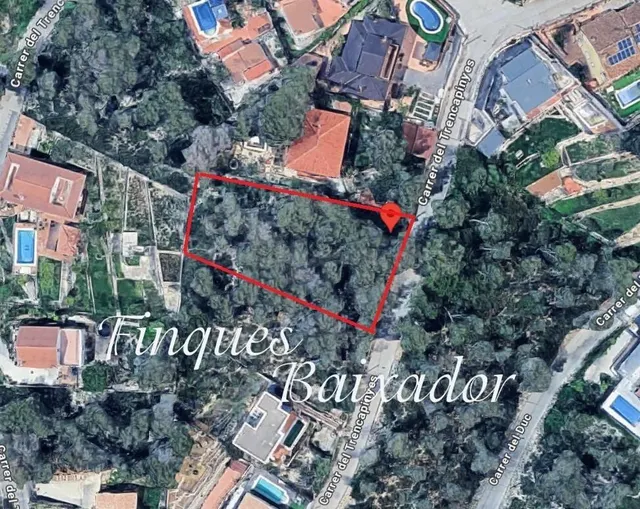 ¡FINQUES BAIXADOR PRESENTA ESTE SOLAR PARA CONSTRUIR TU CASA