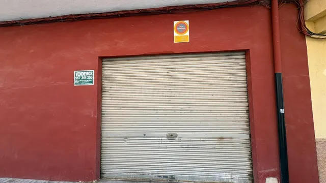 LOCAL CON MULTITUD DE POSIBILIDADES — 3