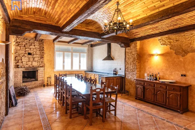 Casa en Navarrete con espectacular Bodega