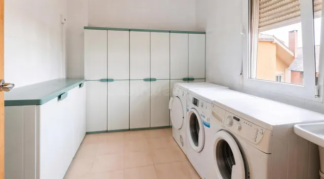 ÁTICO DÚPLEX DE 244 M2. CUATRO TERRAZAS. SEIS habitaciones.  - foto 4