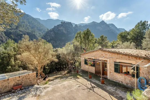 FINCA RUSTICA EN SOLLER - foto 2
