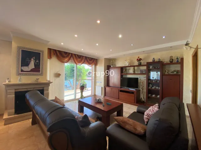 Espectacular chalet en la mejor zona del municipio — 5