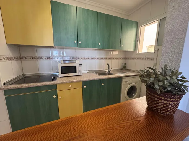 Apartamento con vistas despejadas y piscina — 15