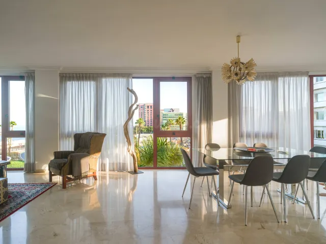 Exclusiva vivienda con vistas al mar junto a Triana y Parque - foto 3