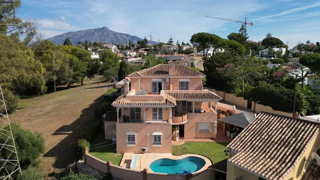 Chalet 6 habitaciones 528m² en venta - Marbella - foto 3