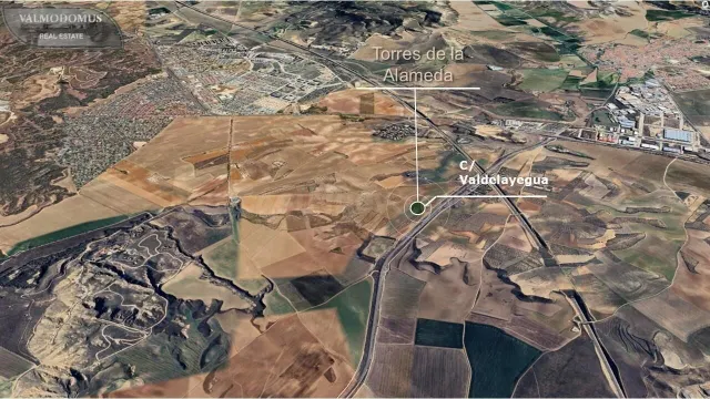 Terreno rural en venta - Torres de la Alameda - foto 3