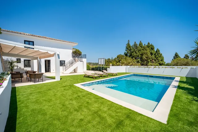 Chalet 5 habitaciones 258m² en venta - Riviera del sol - foto 2