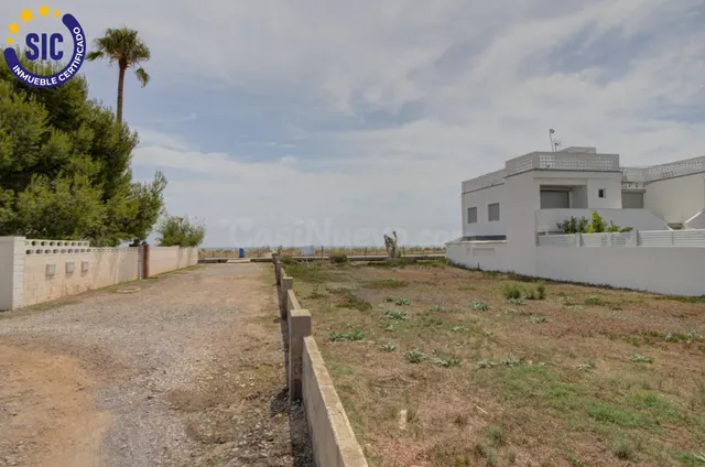 TERRENO EN PRIMERA LINEA DE PLAYA ALMENARA EN ZONA DE SERVID - foto 4