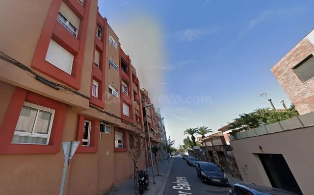 Se vende piso OKUPADO en Montmeló (Barcelona) - foto 2