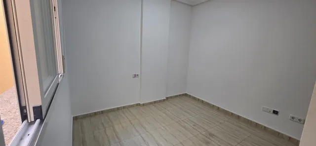 Chalet pareado con piscina privada, 4 dormitorios y amplios espacios exteriores en Nuevo San Javier — 12