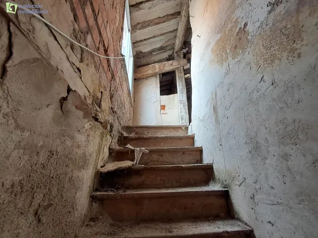 Se vende casa en Quintanapalla, Burgos — 23