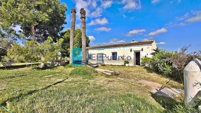 CASA DE CAMPO CON GRAN TERRENO JUNTO A LAS MINAS DE MAZARRÓN
