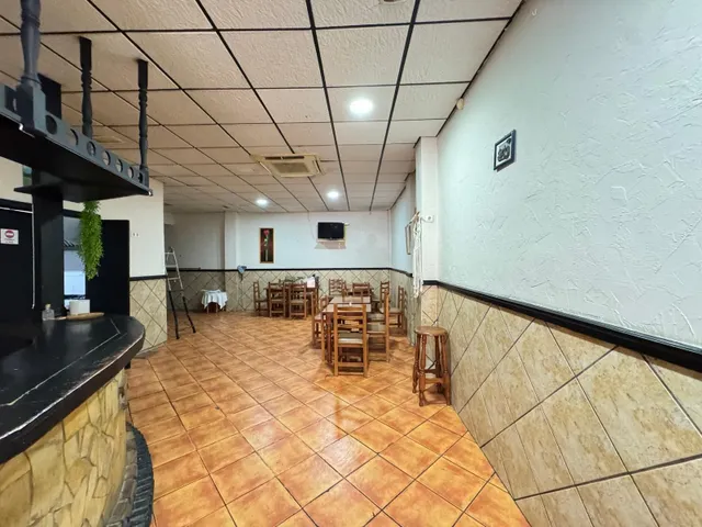 Local comercial 159m² en venta - Estacion de autobuses — 15