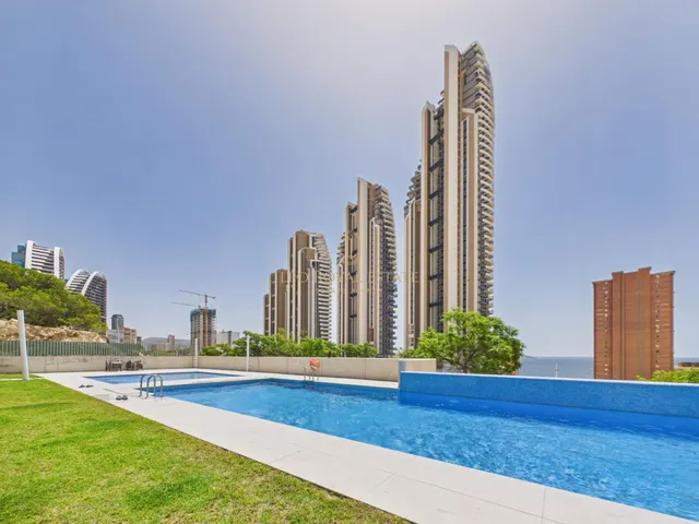 Apartamento en Torre Sakura – 21ª planta | 2 dormitorios | 2 baños | Vistas panorámicas — 14