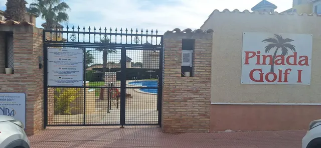 Ático con amplio solárium y piscina comunitaria en Villamartin, Orihuela Costa — 26