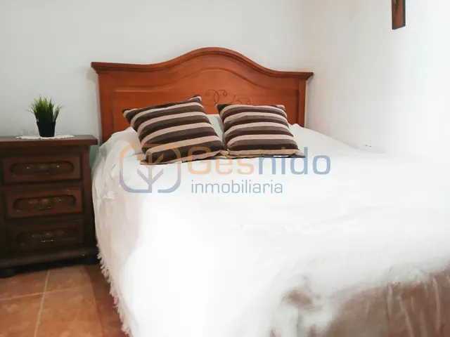 ESTUPENDA CASA en NAVAFRIA (SEGOVIA) con AMPLIA PARCELA — 11