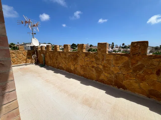 Villa 6 habitaciones 323m² en venta - La marina — 41