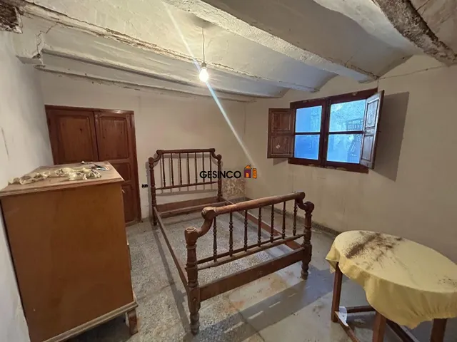 CASA DE PUEBLO PARA REFORMAR CON PATIO — 15