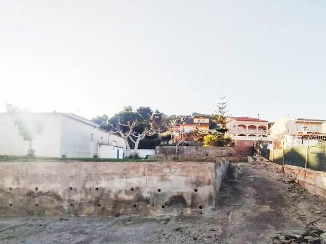 PARCELA EDIFICABLE PLANA A LA VENTA EN CUNIT URBANIZACIÓN LOS ROSALES — 6