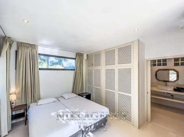 Casa-Chalet en Venta en Santa Eularia Des Riu Baleares — 21