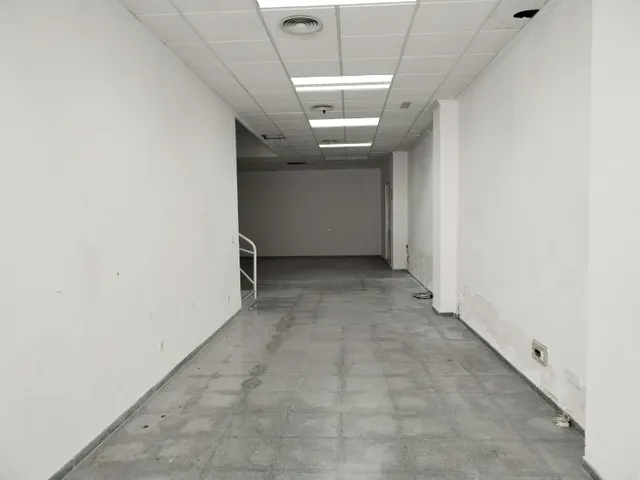 LOCAL comercial (200m2) en ALQUILER  zona PLAZA DE CREVILLENTE — 2