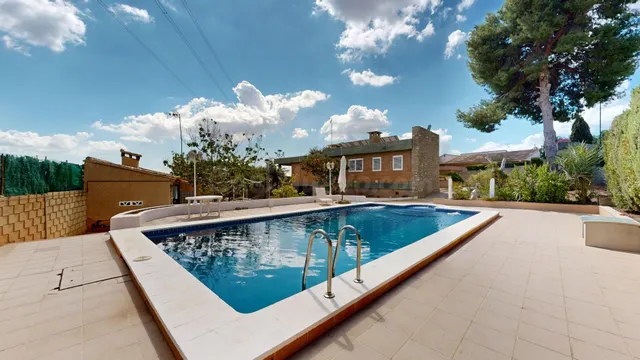 CHALET INDEPENDIENTE EN EL VEDAT DE TORRENT — 3