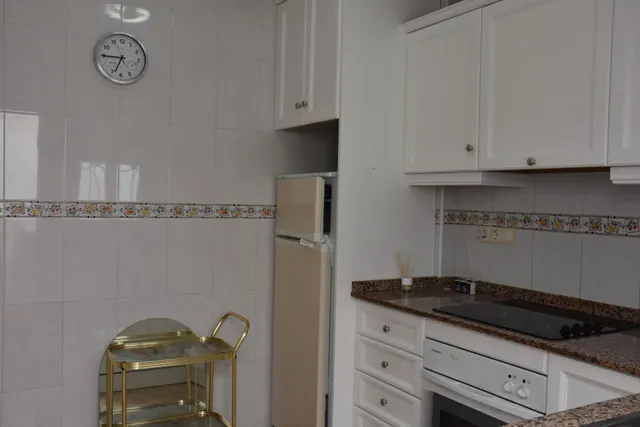 Fantastico adosado con plaza de garaje, trastero y piscina comunitaria — 18