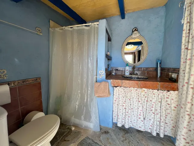 El Refugio Perfecto en Las Jaras: Vistas de Ensueño, Techos Infinitos y Máxima Versatilidad — 23