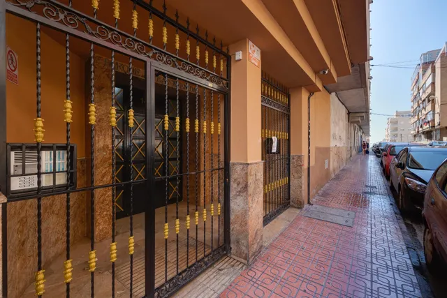 APARTAMENTO DE DOS DORMITORIOS CON VISTAS A LA LAGUNA ROSA Y CON PISCINA COMUNITARIA — 42