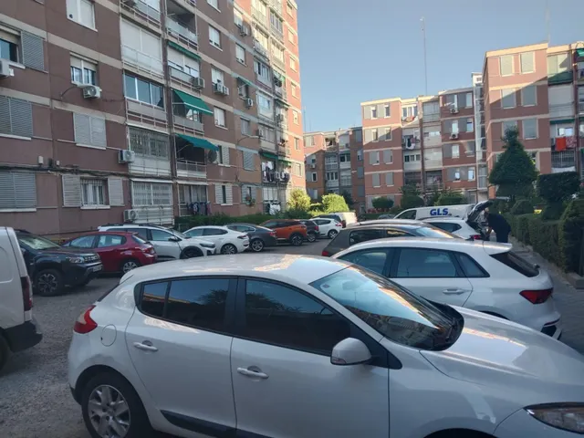 Gespain aluche-campamento, ofrece en exclusiva piso en calle  tembleque — 2