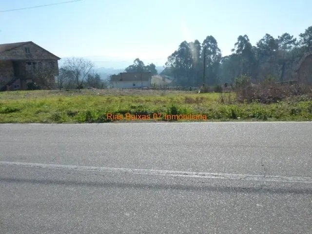 REF 1668 SOLAR 1405 m2 GRAN FACHADA MOS — 4