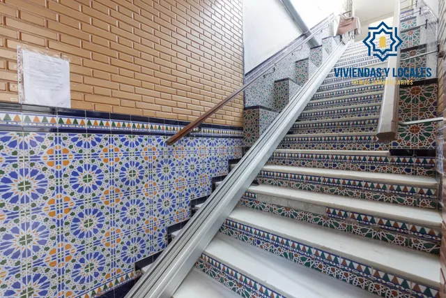 Edificio en venta completo junto a Gran Vía- Bajo Albaicín — 32