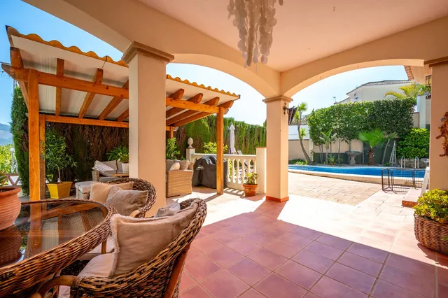 Chalet 3 habitaciones 147m² en venta - South of spain — 35