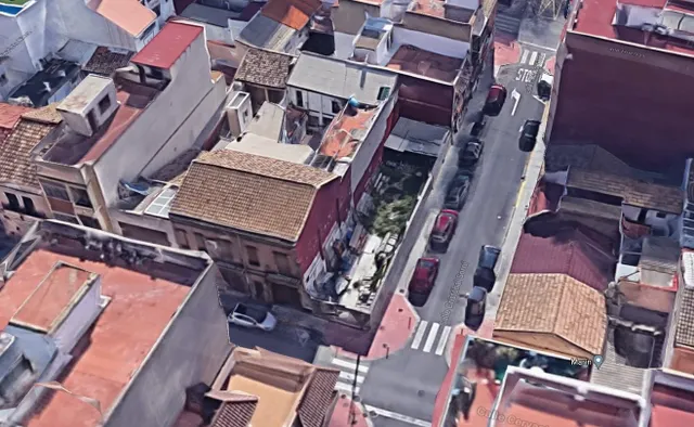 Se vende solar edificable en Zona El Castell. / HH Asesores, Inmobiliaria en Burjassot/. — 3