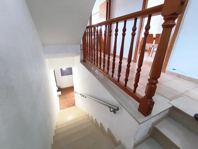 Casa adosada en venta en Montferri en venta con inquilinos ( - foto 2