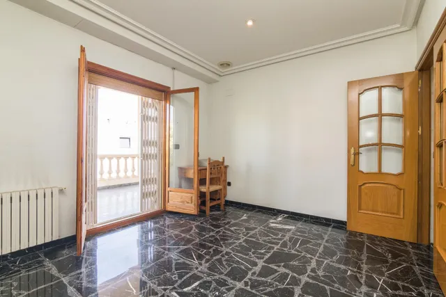 ESPECTACULAR CHALET EN ZONA CIUDAD JARDIN — 39
