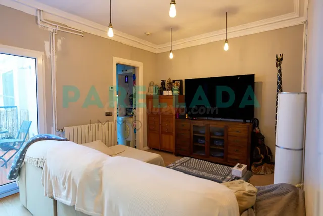 Piso con terraza en venta en la zona Gorg — 3