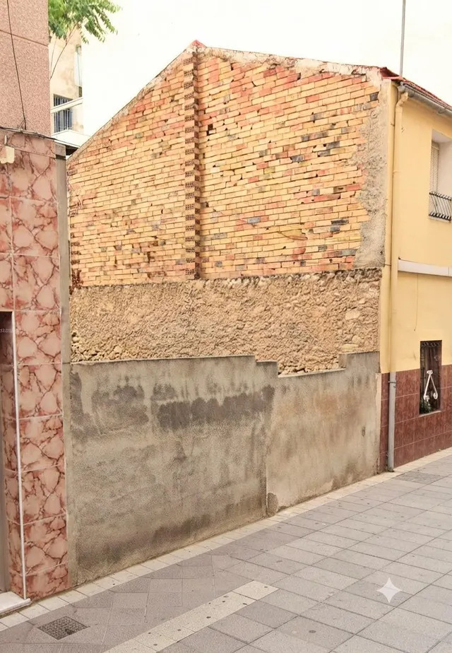 ¡SOLAR EN VENTA EN ZONA CARRÚS DE 148 M2, FACHADA A DOS CALL - foto 4