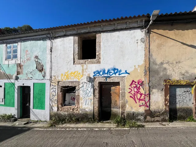 Casa para rehabilitar, con vistas al mar, en As Xubias - foto 3
