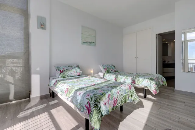 Ático 1 habitación 67m² en venta - Centro — 24