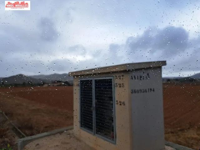 VENTA CASA CON TERRENO EN HONDON DE LAS NIEVES — 17