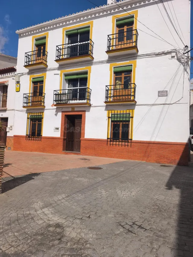 Gran casa de Pueblo de tres Plantas +Terraza 360º - foto 3
