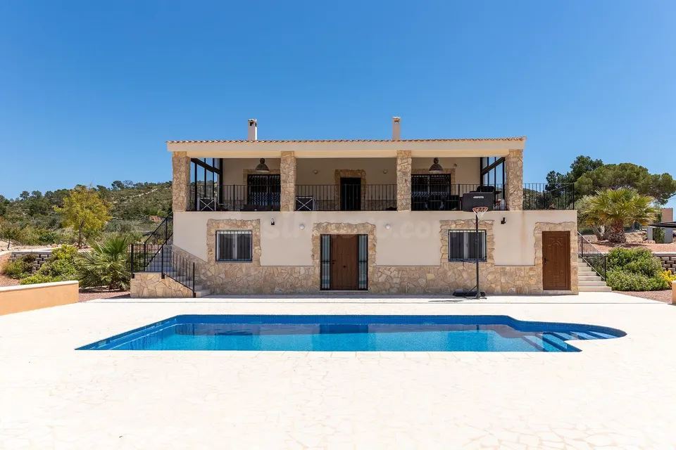 Villa 5 habitaciones 180m² en venta - Comunidad valenciana