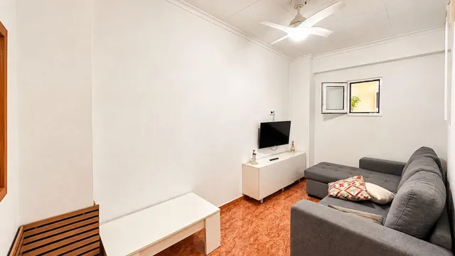 UNA CASA PARA VIVIRLA, DISFRUTARLA Y HACERLA TUYA EN BENIMODO — 36